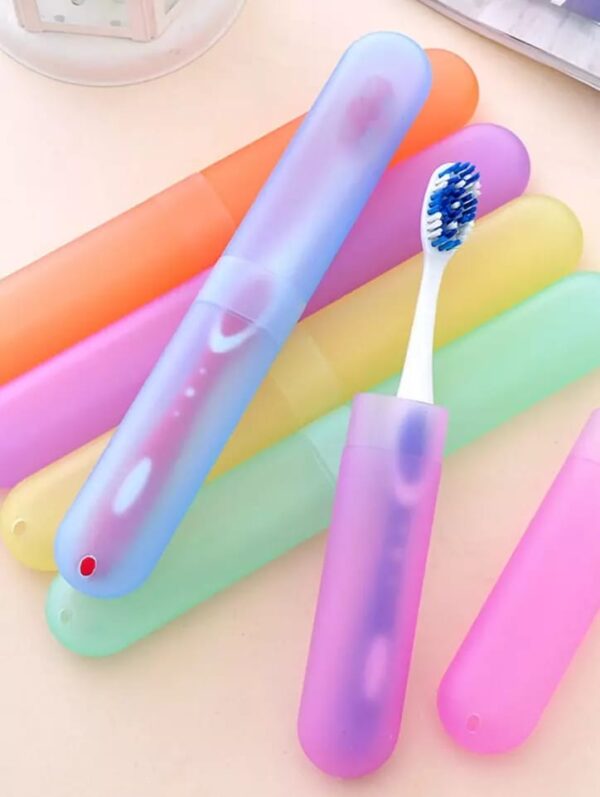 Portable Travel Toothbrush Holder Breathable Storage Box Random Color